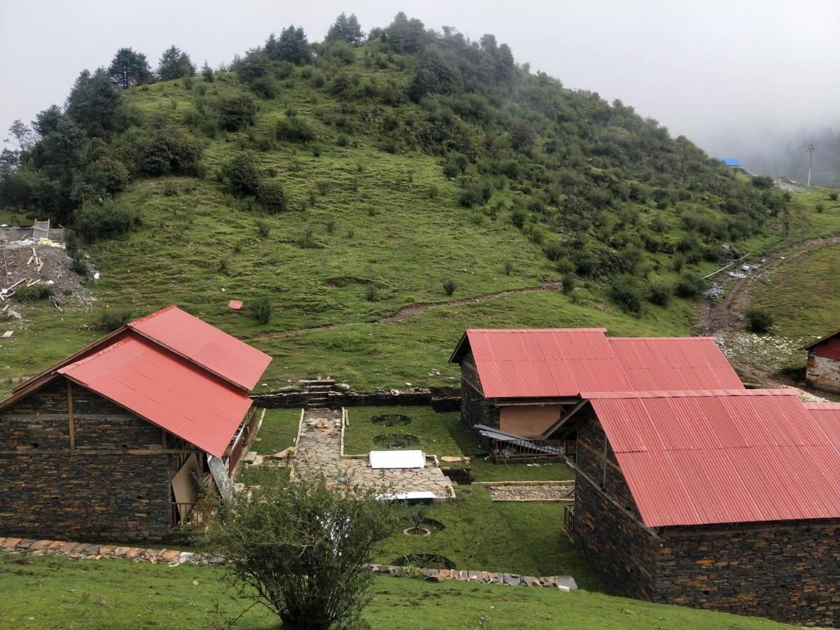 Tripura Resort Kalinchowk Charikot Buitenkant foto